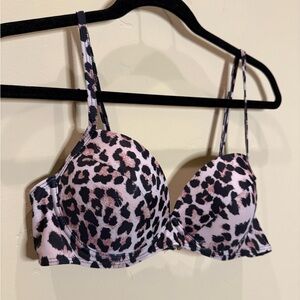 Leopard Print Women's Bra Never Worn bottoms and wrap in my closet too